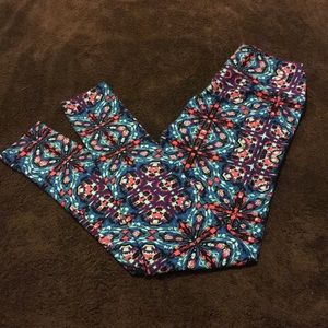 kaleidoscope trippy print leggings